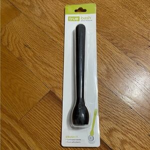 True Bash Black Muddler